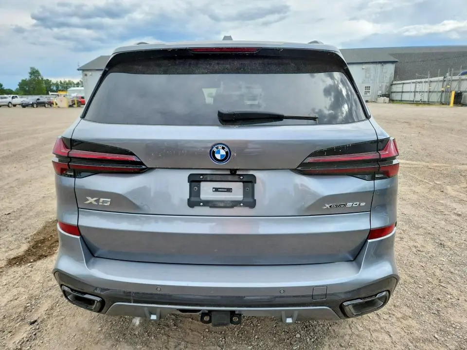 2024 BMW X5 XDRIVE50E  