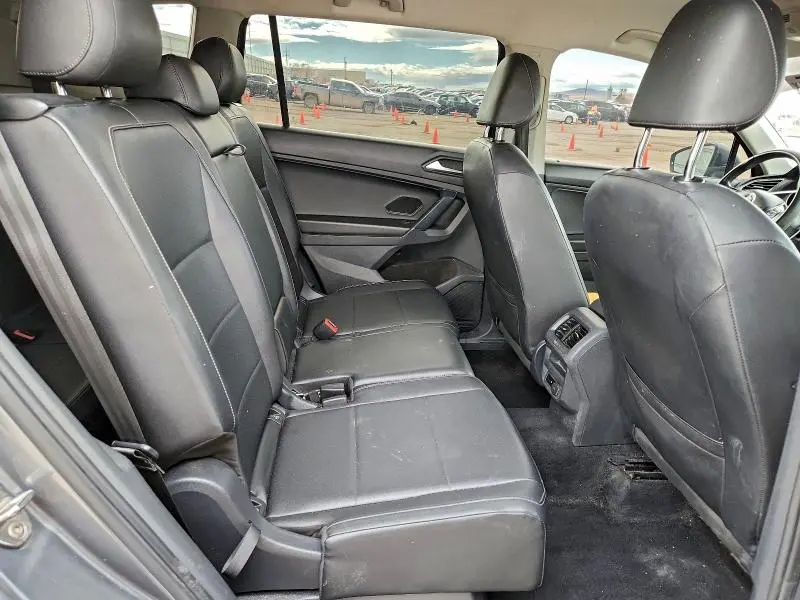 2020 VOLKSWAGEN TIGUAN SE  