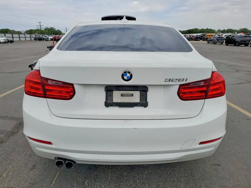2013 BMW 328 I SULEV  