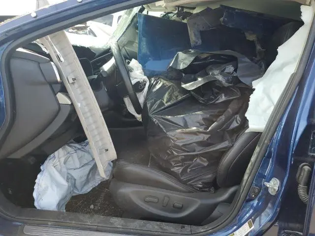 2022 NISSAN MAXIMA SV  