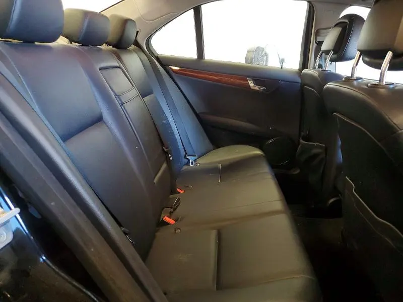 2011 MERCEDES-BENZ C 300 4MATIC  