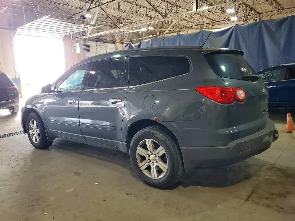 2011 CHEVROLET TRAVERSE LT  