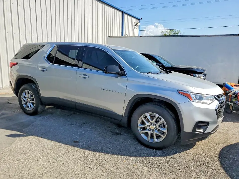2020 CHEVROLET TRAVERSE LS  