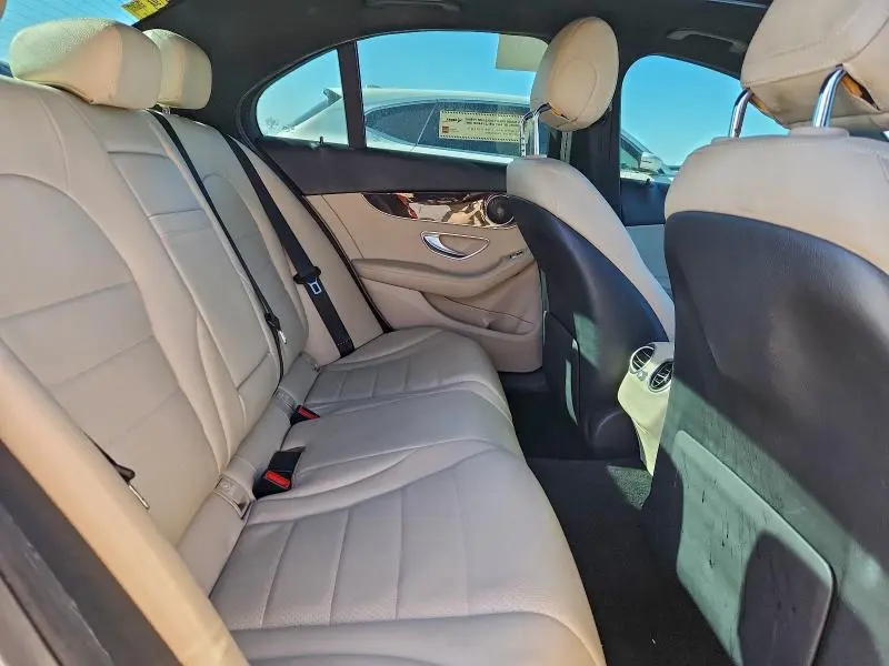 2019 MERCEDES-BENZ C 300  