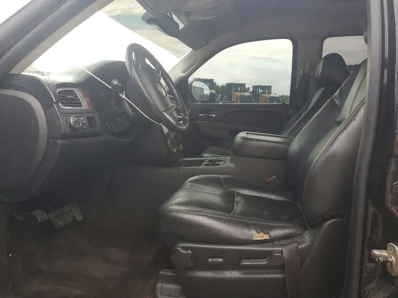 2010 CHEVROLET TAHOE C1500 LT  