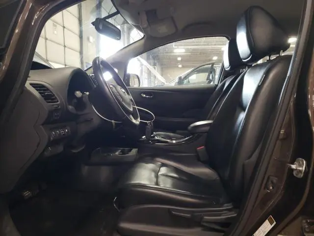 2016 NISSAN LEAF SV