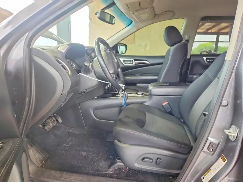 2018 NISSAN PATHFINDER SV  