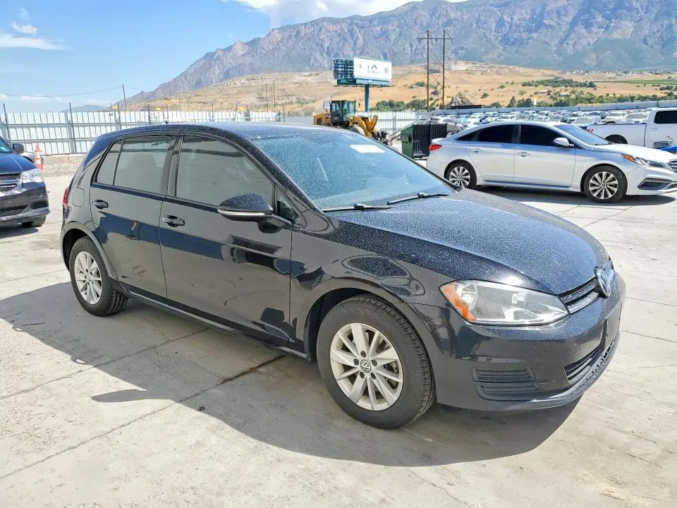 2015 VOLKSWAGEN GOLF   