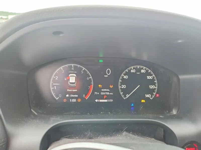 2023 HONDA HR-V LX  