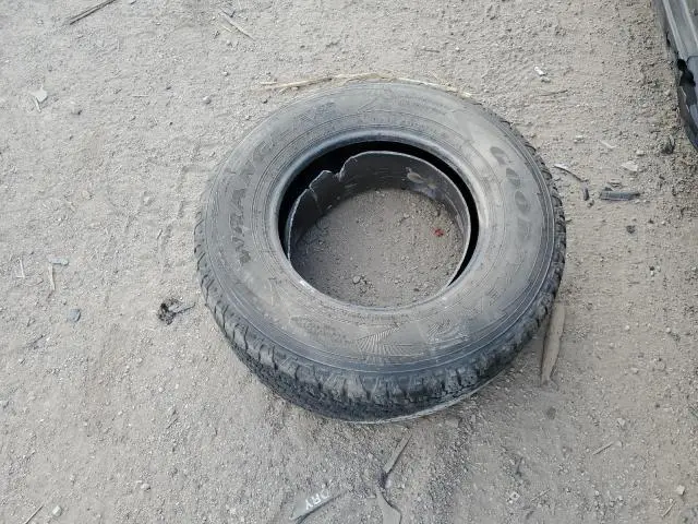 2011 CHEVROLET SUBURBAN C1500 LS  