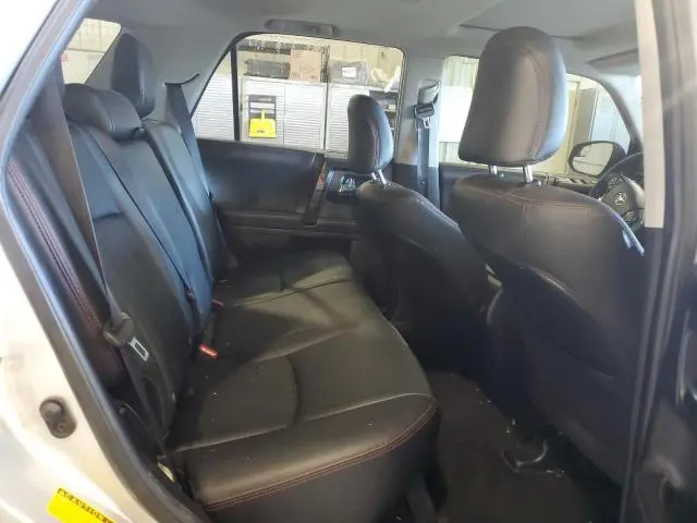 2019 TOYOTA 4RUNNER SR5/SR5 PREMIUM  