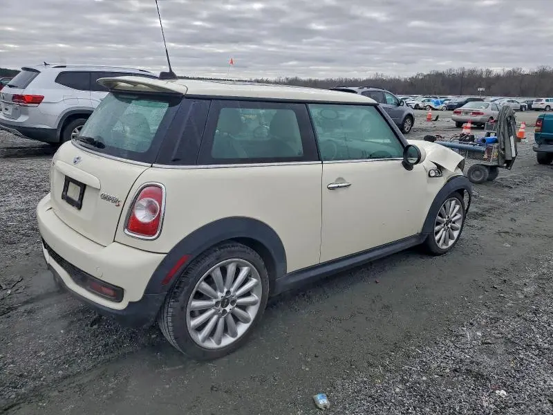 2012 MINI COOPER S  