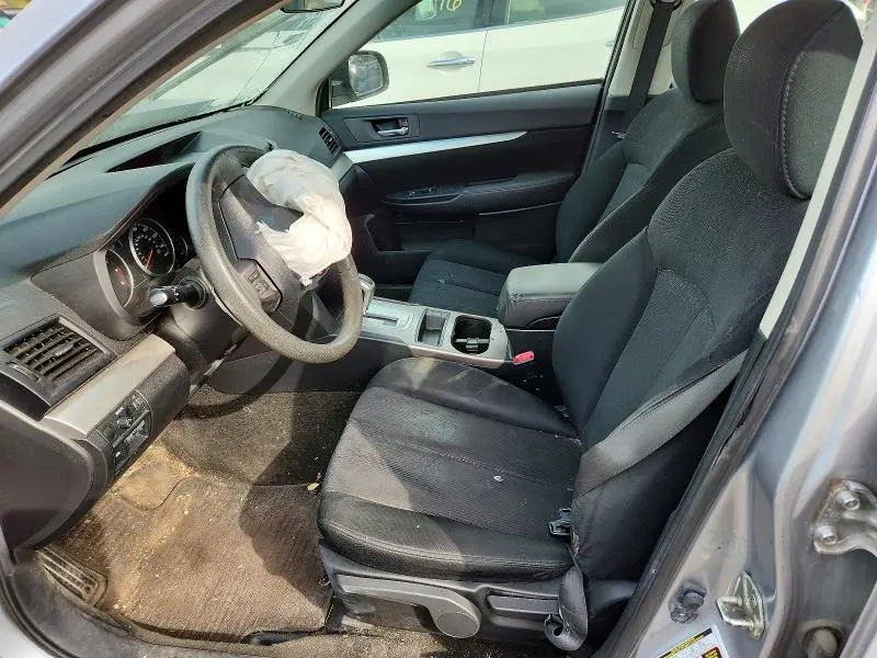 2013 SUBARU LEGACY 2.5I  