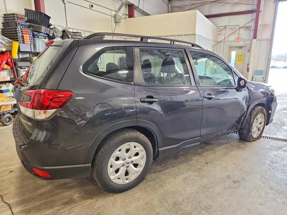 2019 SUBARU FORESTER   