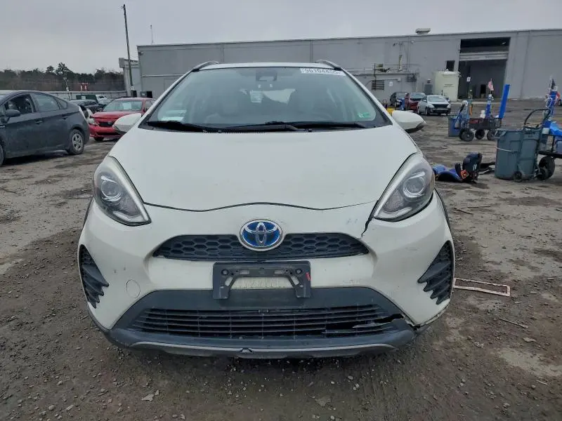 2018 TOYOTA PRIUS C   