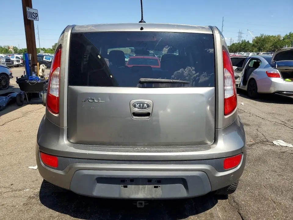 2012 KIA SOUL +  