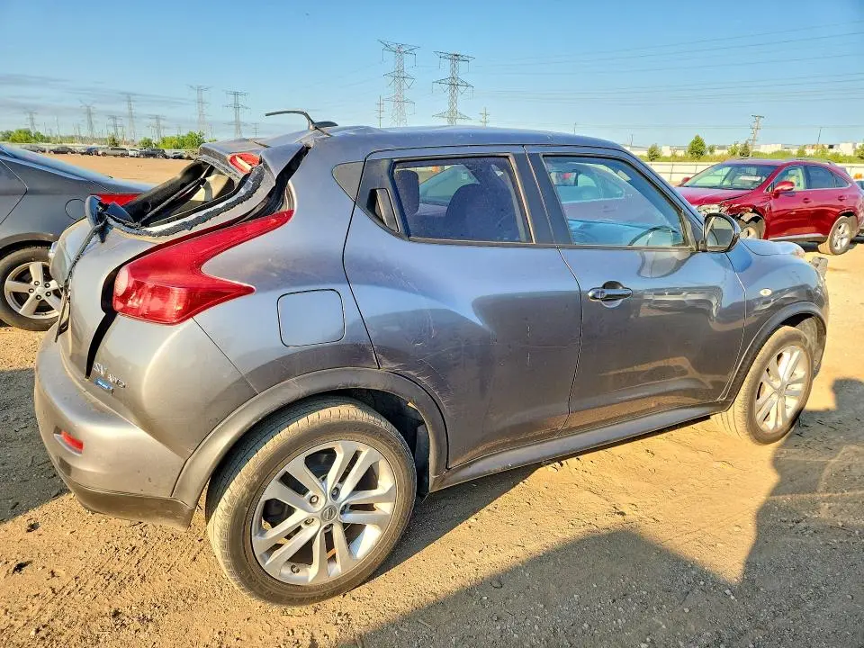 2014 NISSAN JUKE SV  