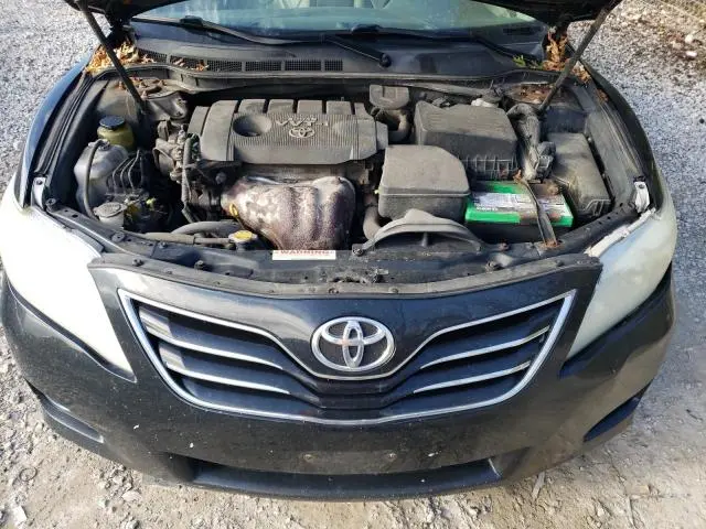 2010 TOYOTA CAMRY BASE  