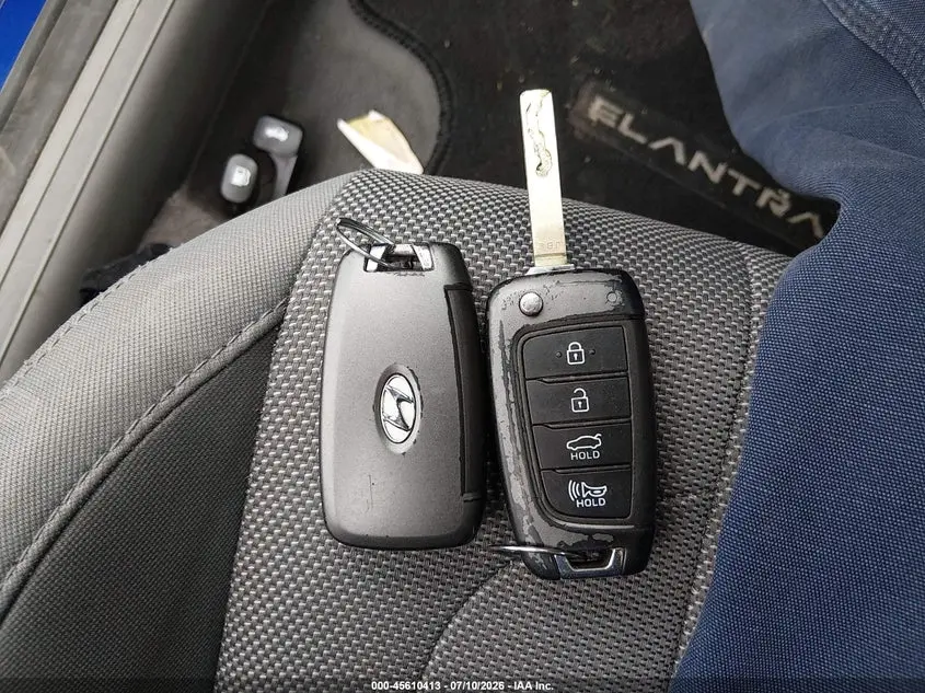 2021 HYUNDAI ELANTRA SE