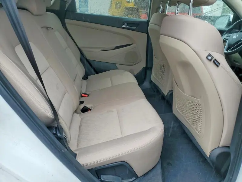 2016 HYUNDAI TUCSON SPORT  