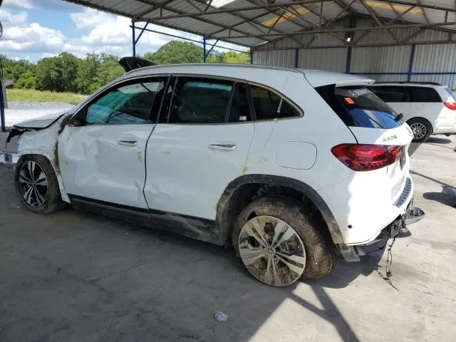 2025 MERCEDES-BENZ GLA 250  