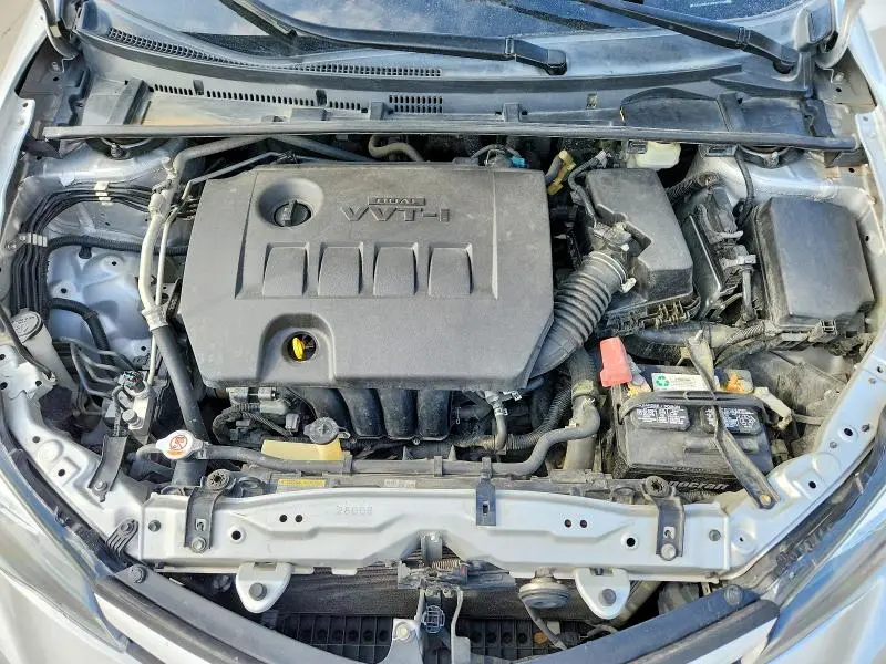 2019 TOYOTA COROLLA SE  