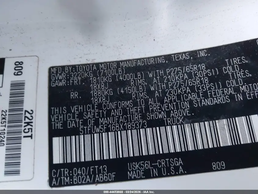 2011 TOYOTA TUNDRA GRADE 5.7L V8