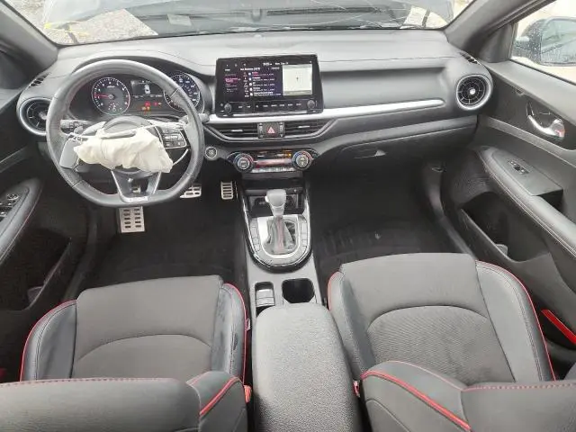 2023 KIA FORTE GT  