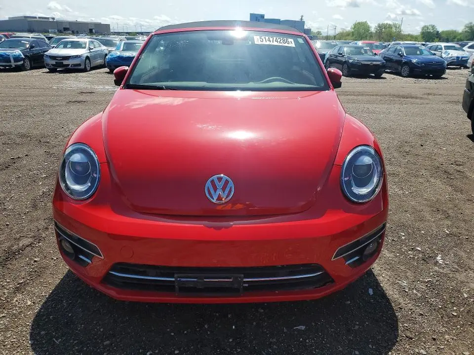2018 VOLKSWAGEN BEETLE S  