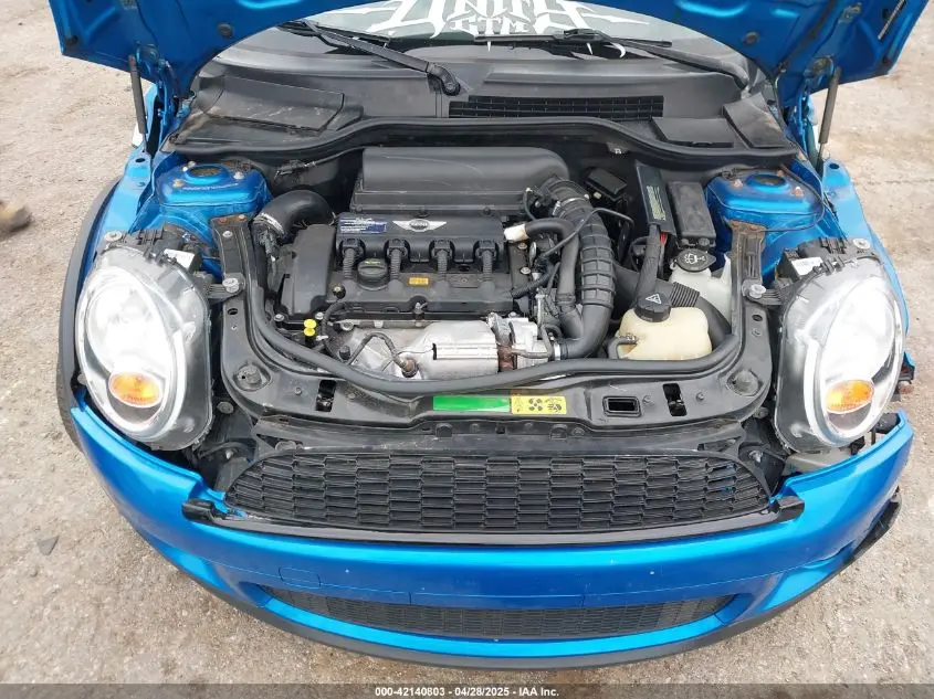2010 MINI COOPER S  