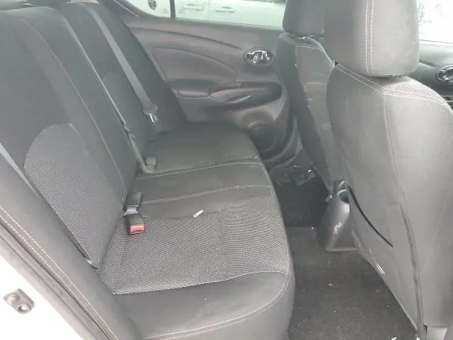 2019 NISSAN VERSA S