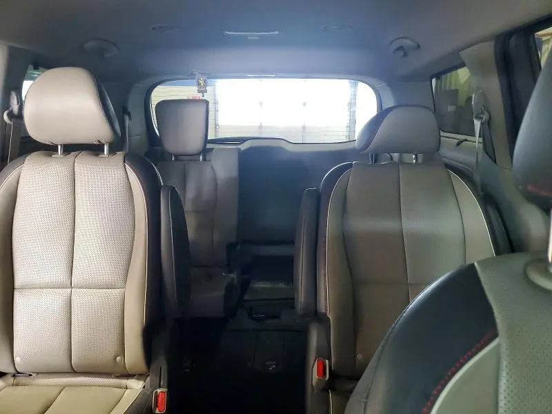 2016 KIA SEDONA SX  