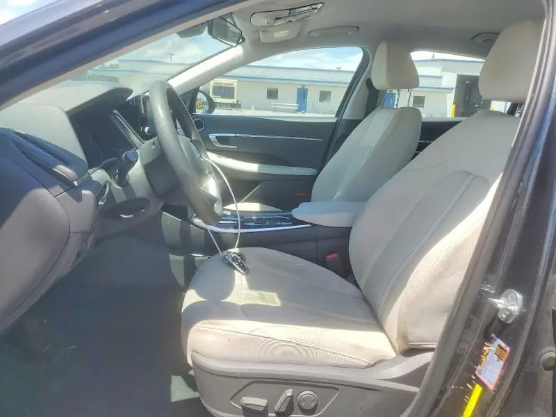 2022 HYUNDAI SONATA SEL  
