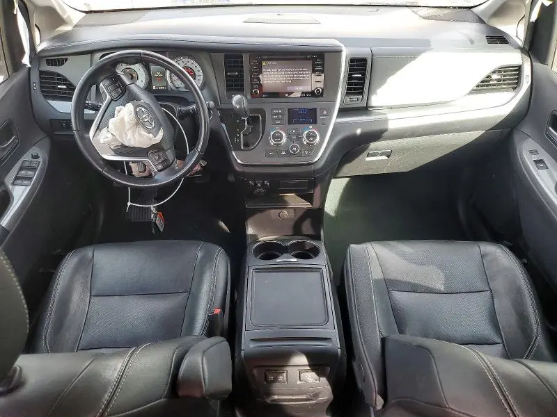 2019 TOYOTA SIENNA SE 7-PASSENGER  