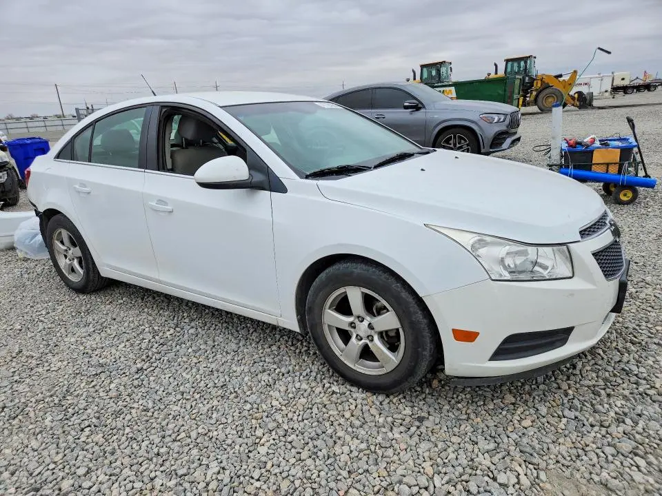 2012 CHEVROLET CRUZE LT  