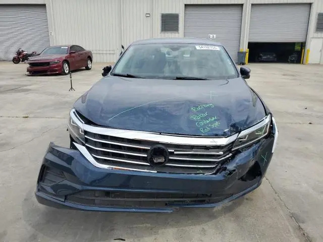 2020 VOLKSWAGEN PASSAT SE  