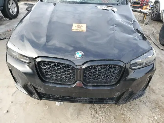 2024 BMW X4 XDRIVE30I