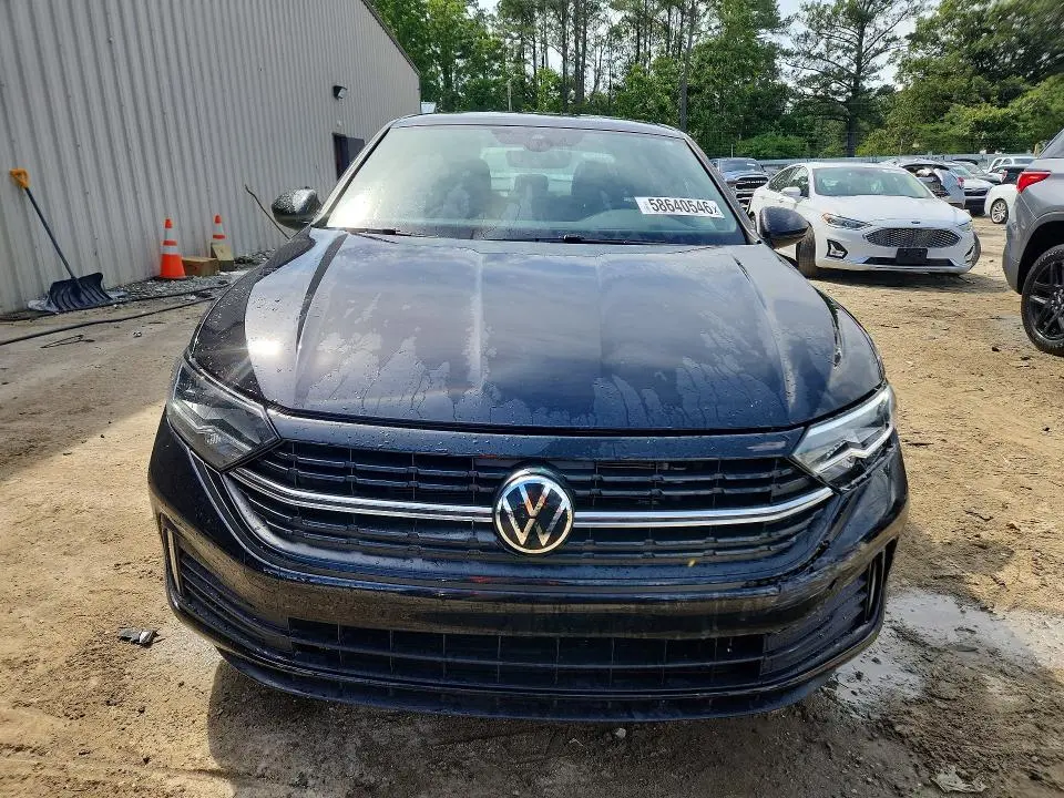 2024 VOLKSWAGEN JETTA SPORT  