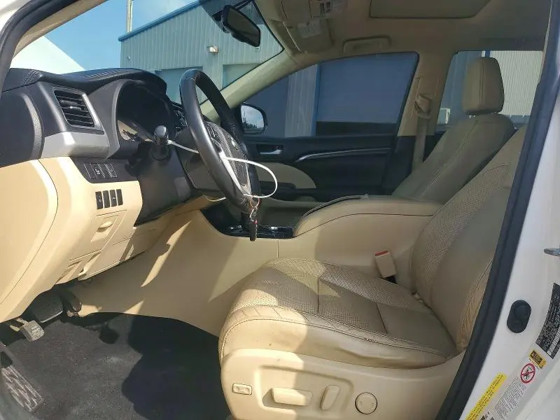 2015 TOYOTA HIGHLANDER LIMITED  