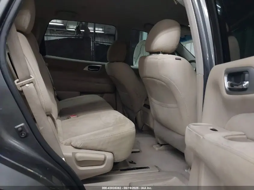2015 NISSAN PATHFINDER S