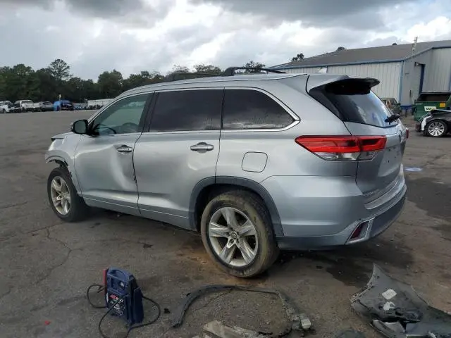 2017 TOYOTA HIGHLANDER LIMITED  