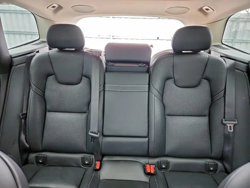 2021 VOLVO XC60 T6 INSCRIPTION  