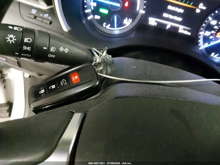 2020 TOYOTA HIGHLANDER HYBRID XLE
