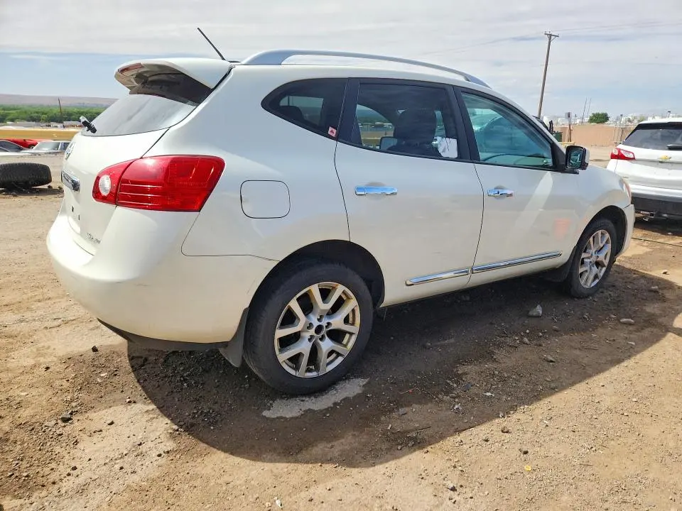 2013 NISSAN ROGUE S  