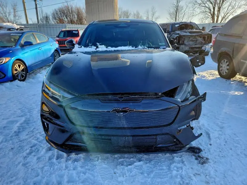2024 FORD MUSTANG MACH-E GT  