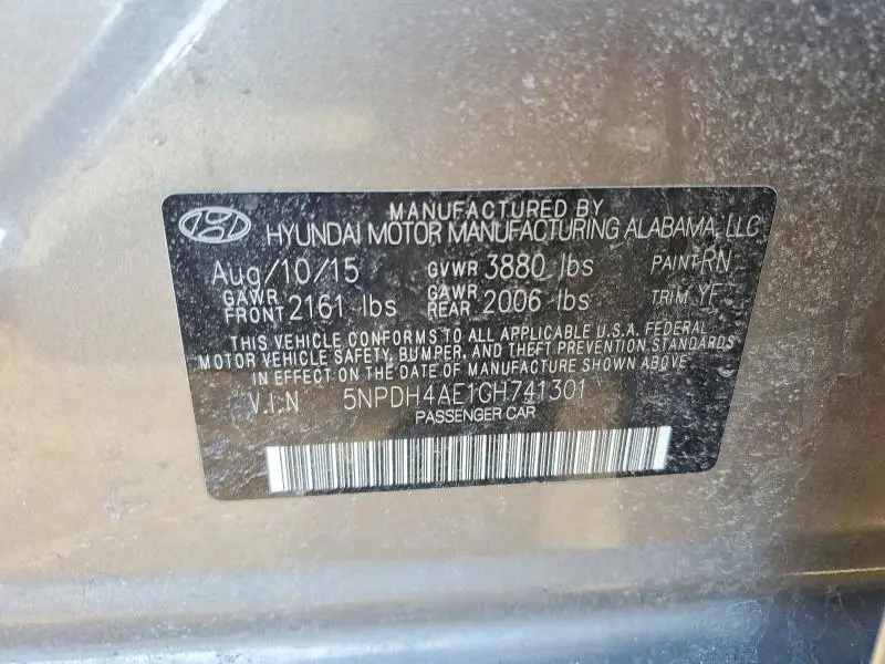 2016 HYUNDAI ELANTRA SE  