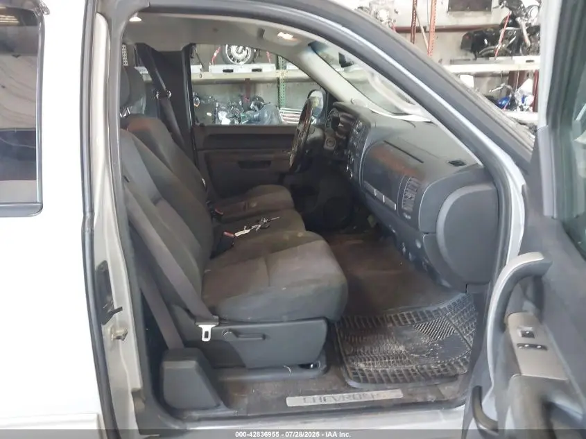 2011 CHEVROLET SILVERADO 1500 LT