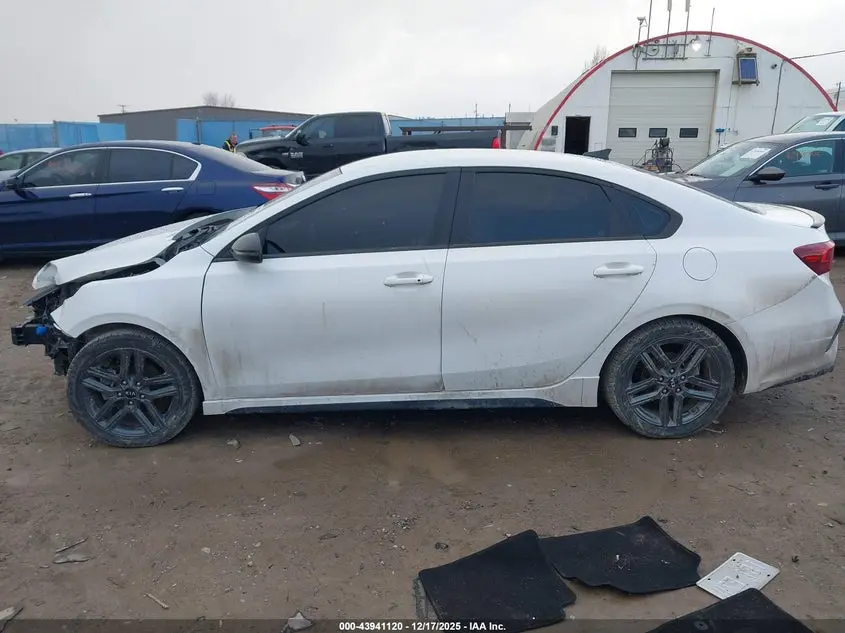 2021 KIA FORTE GT-LINE