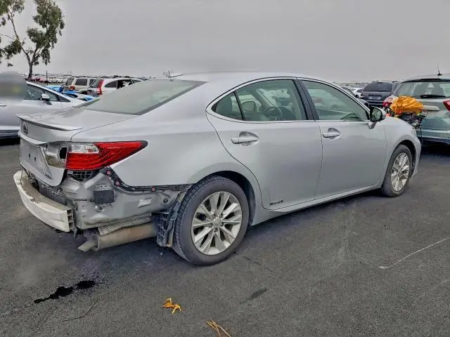 2014 LEXUS ES 300H  