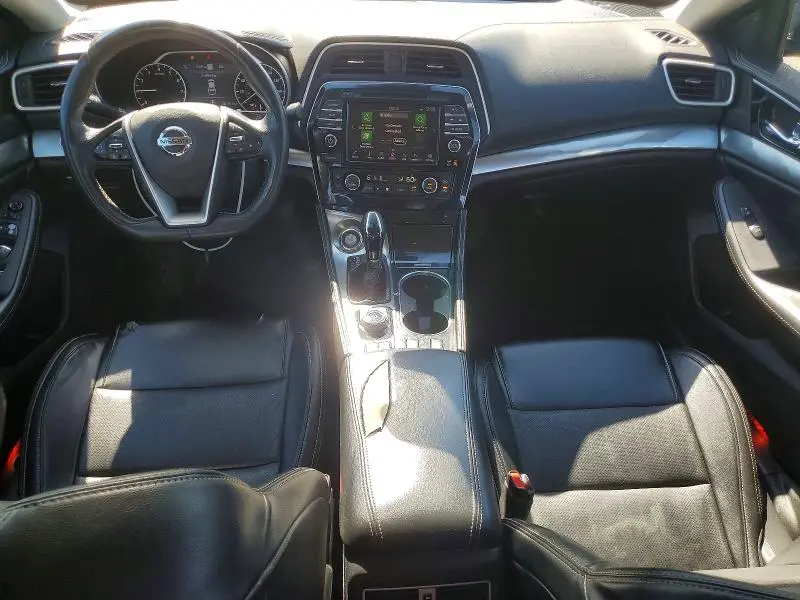 2021 NISSAN MAXIMA SV  